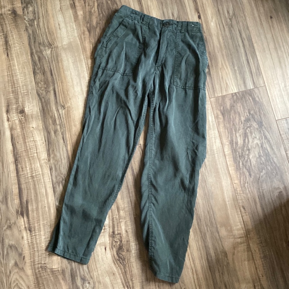 Pop sugar Xs olive high waisted pants